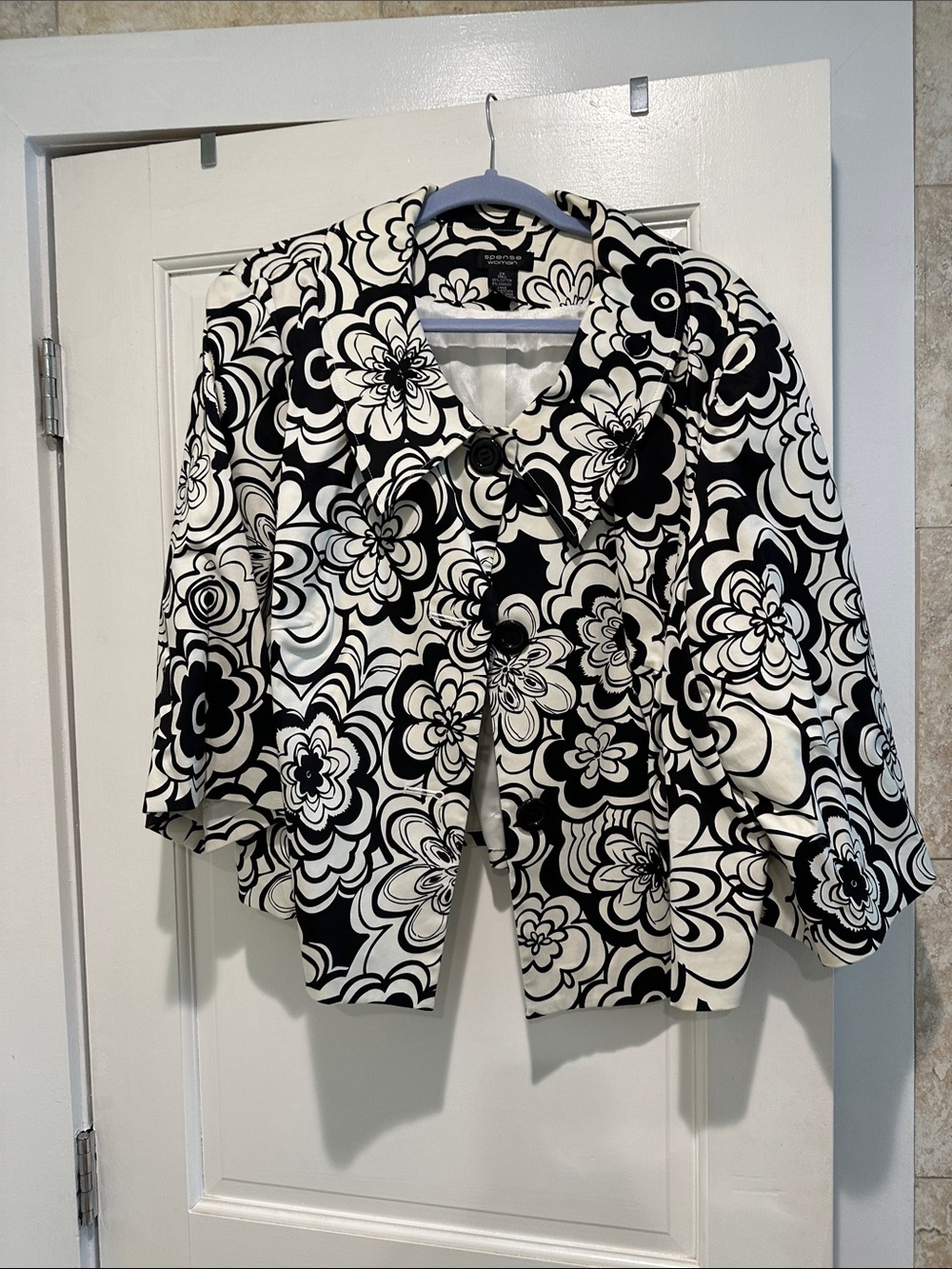 Spense Black and White Floral Cropped Jacket